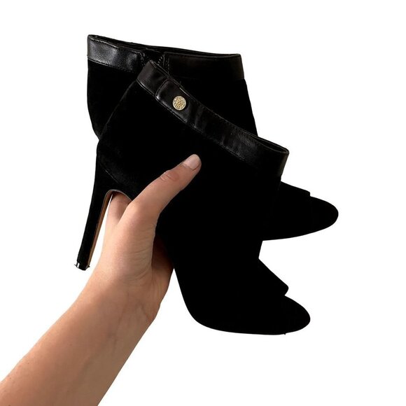 Vince Camuto trendy black stiletto heels peep toe business formal shoes stunning - Picture 1 of 9